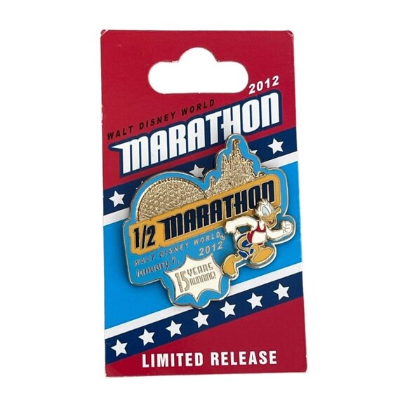 Walt Disney World Run Disney 2012 Half Marathon Donald Duck Logo Limited Pin - Picture 5 of 5